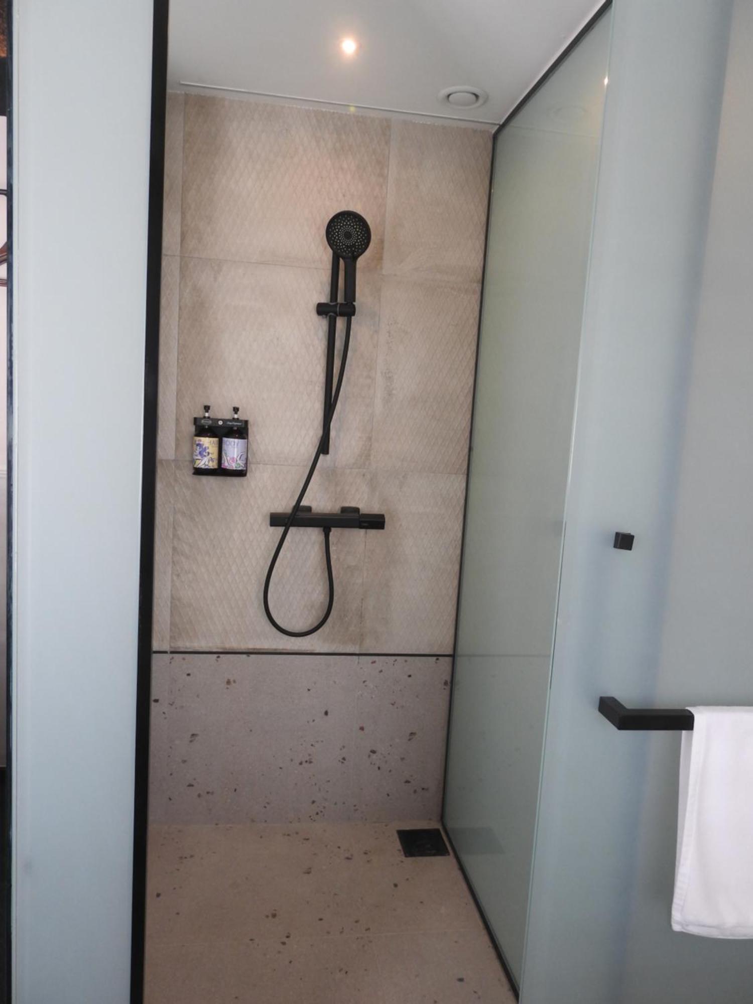 B Hotel Kuala Lumpur Ngoại thất bức ảnh